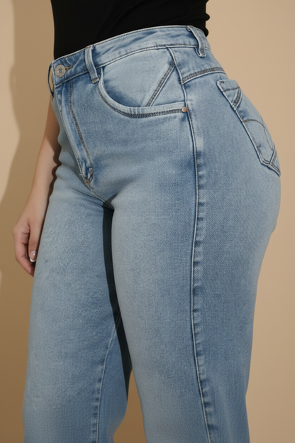 JEAN PUSH UP BOTA RECTA